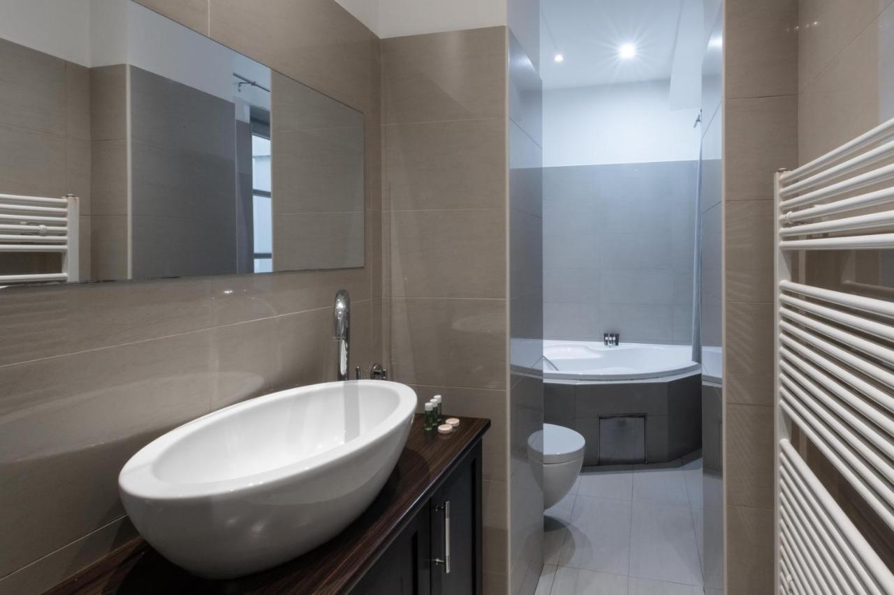 Apartman Carolinum Prága Kültér fotó
